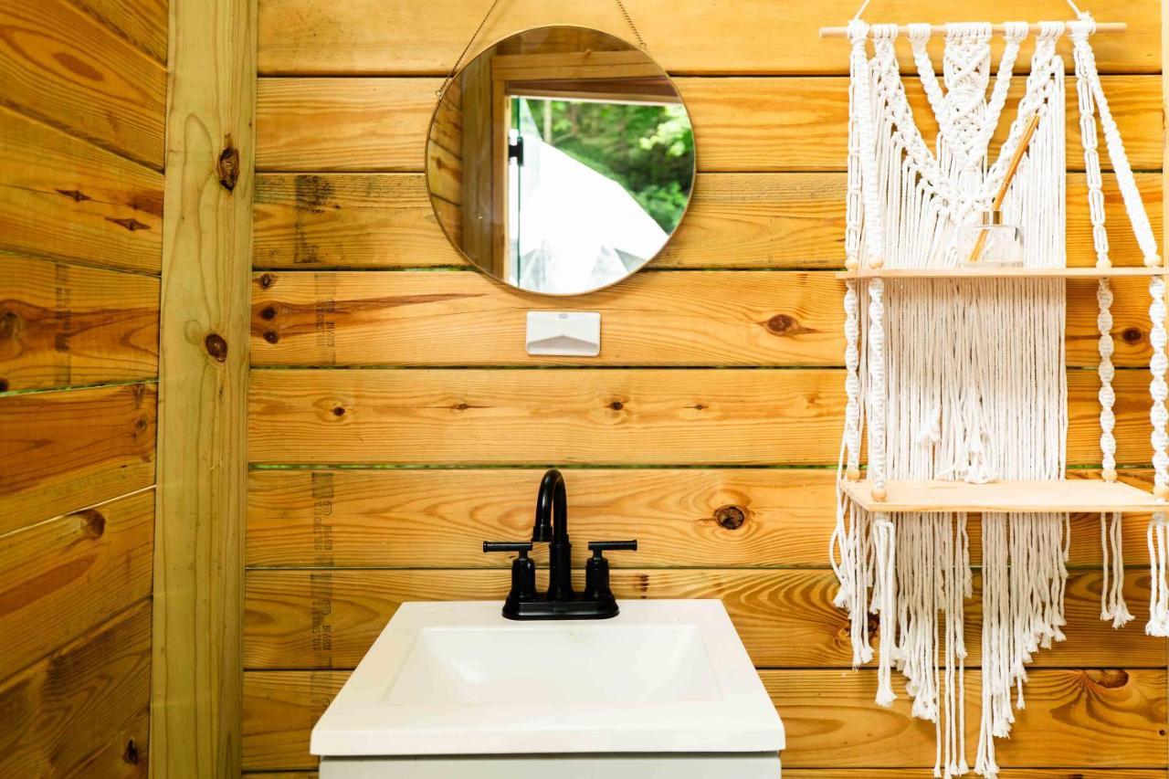 Solace Glamping 2 Sevierville Zewnętrze zdjęcie